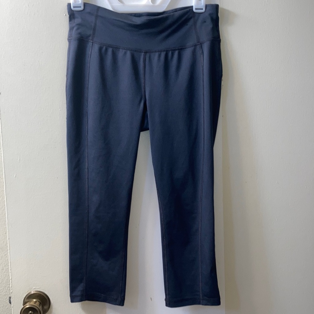 Danskin capri leggings